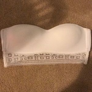 strapless bra